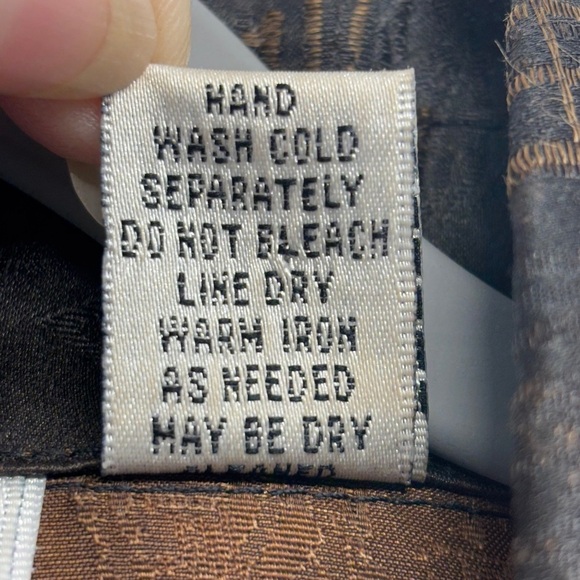 Chico's Design Brown Button Down Shirt Jacket Silk Blend Asian Printed Hanzi 1/S - Picture 4 of 6